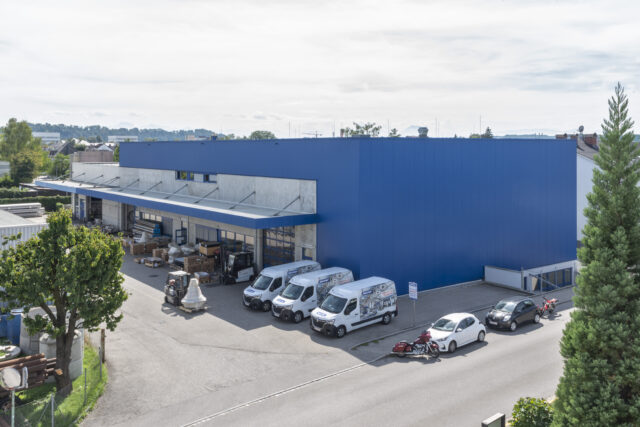 Daxner Produktion außen 1 production and assembly hall