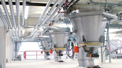 Daxner weighing bins with vibro bin dischargers discharge systems
