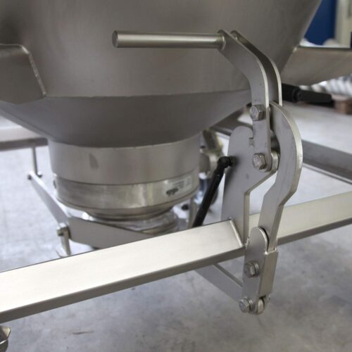 Daxner Sackaufschüttung Kontrollsiebmaschine Vib&Press Produktaufgabesysteme