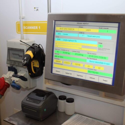 Daxner control system Daxner approppriate batching from raw material receiving to weighing in the kneader