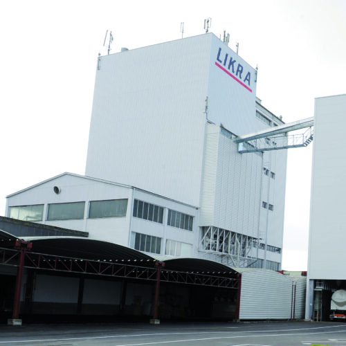 Silo loading plant for animal feed-pellets