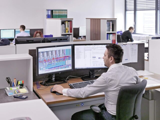 Daxner Meeting Besprechung Verkauf Sales Planung Engineering