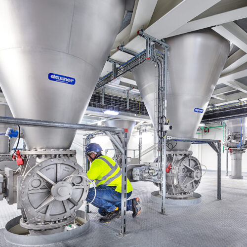 Totalabscheider mit Zellenradschleuse