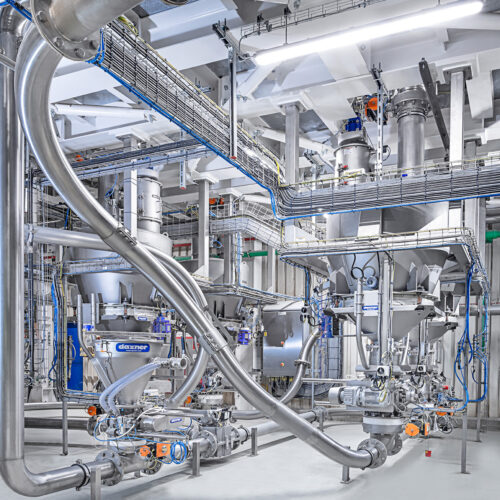 Pneumatische Fördersysteme aus Sendebehälter